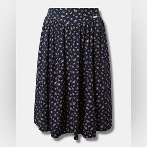Torrid Marilyn Monroe High Waisted Pull-On Midi Skirt
